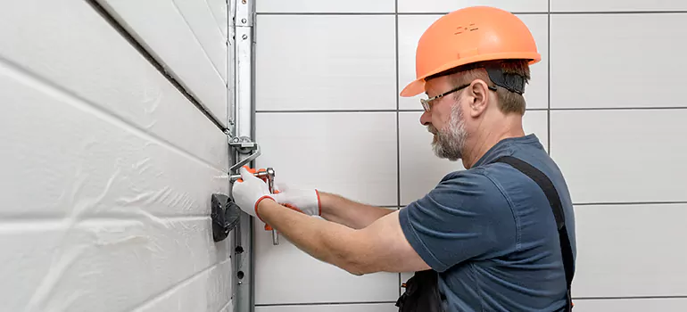 Commercial Garage Door Repair in Three Lakes, FL